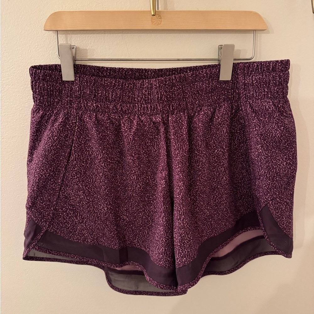 Athleta Printed Mesh Racer Run Short 4”